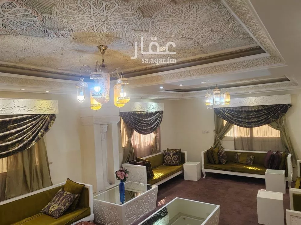 فيلا 7 غرف في النهضة 4