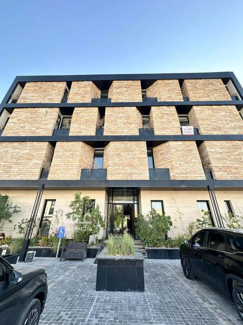 3 bedroom apartment in Hittin 2