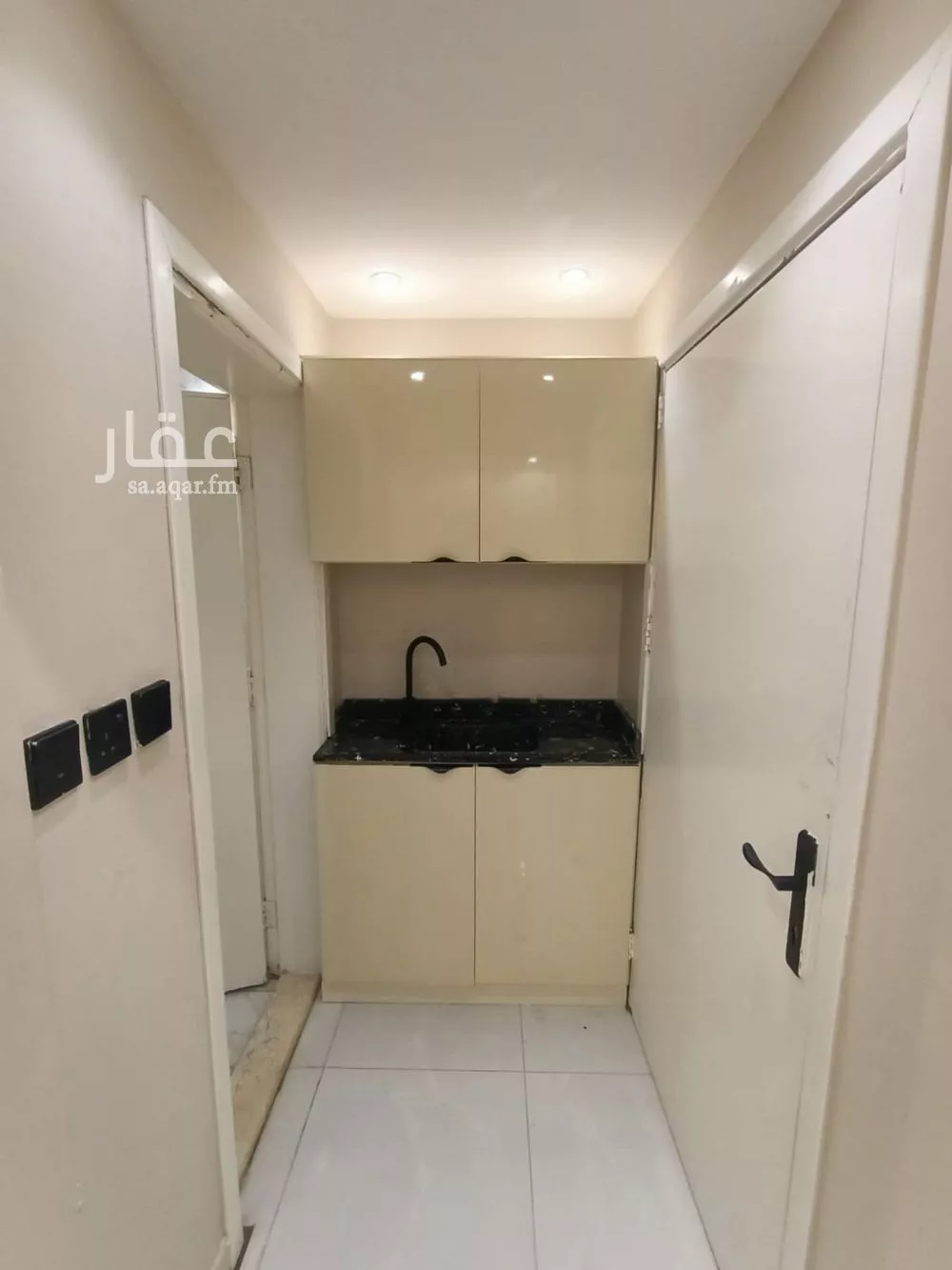 شقة 1 غرف في الخليج 3