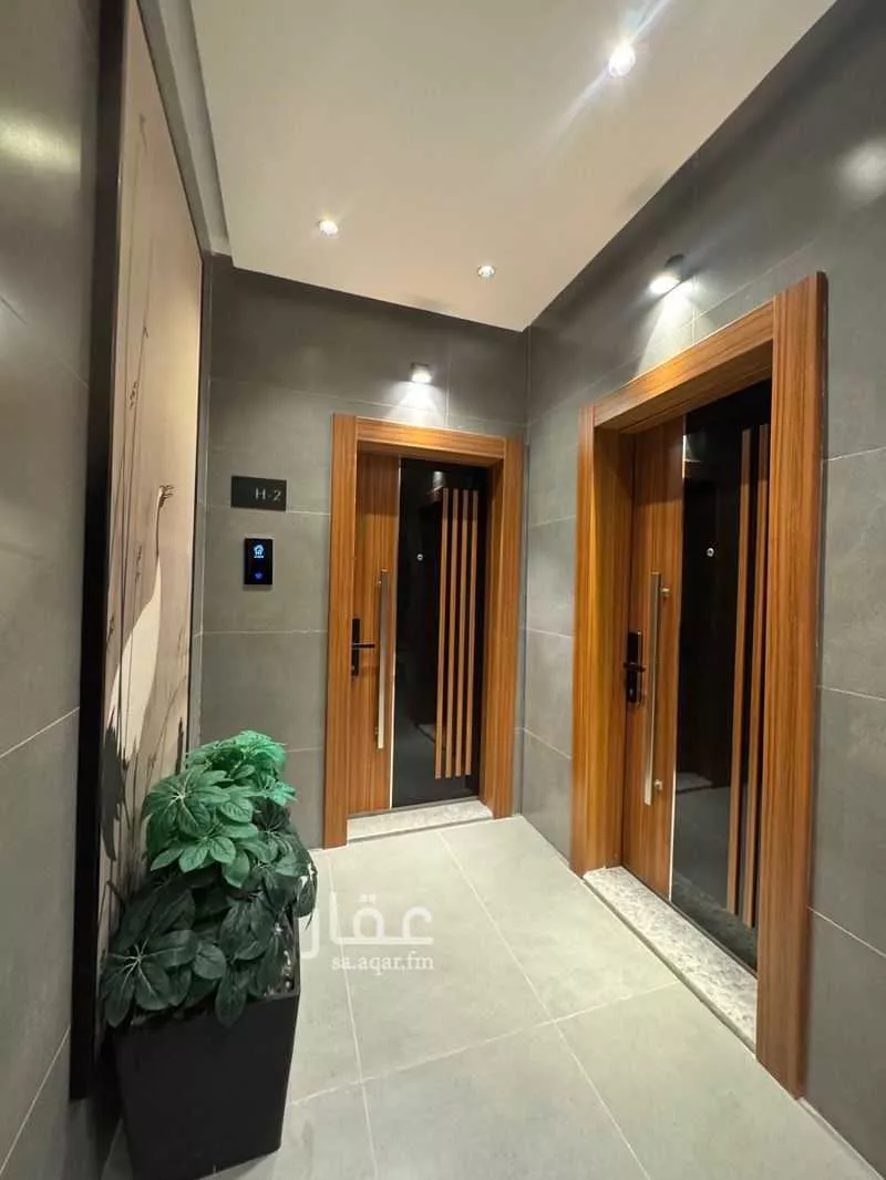 شقة 5 غرف في طيبة 1