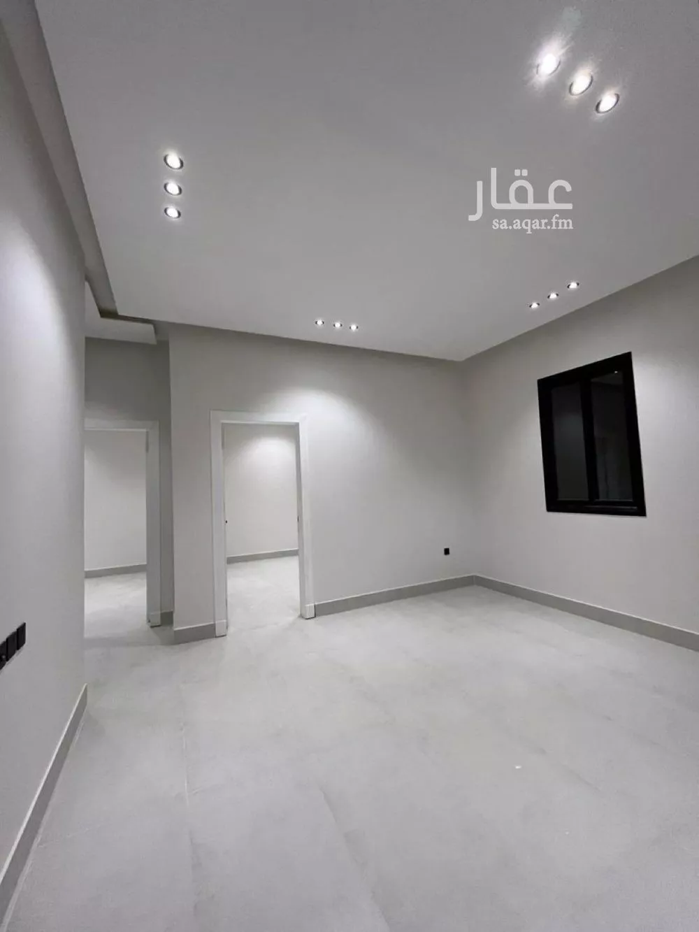 4 bedroom floor in Al Janadriyah 2