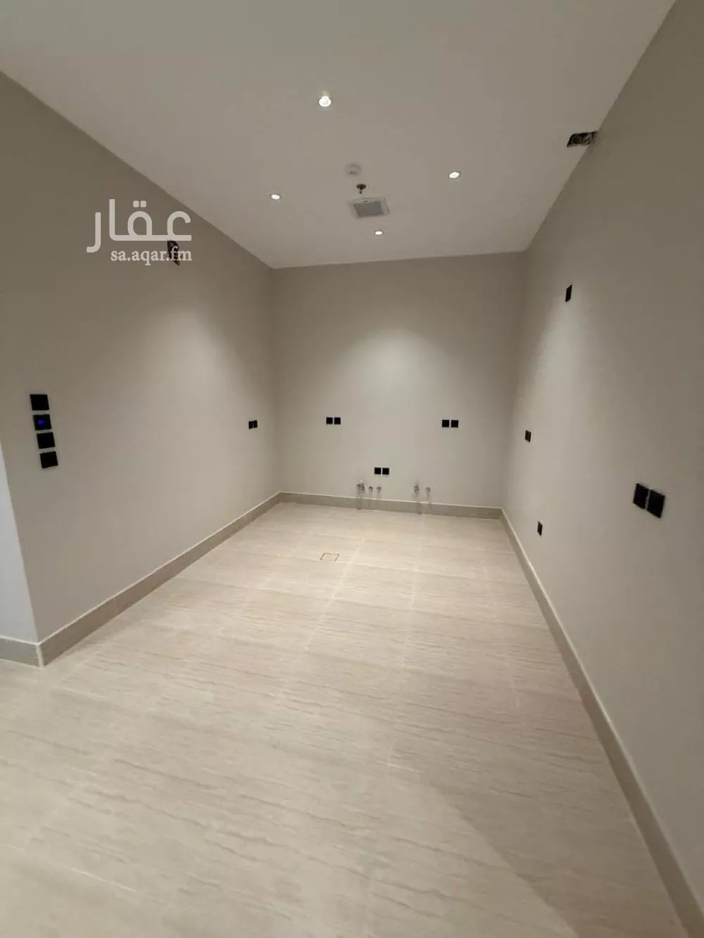 3 bedroom apartment in Al Rimal 4