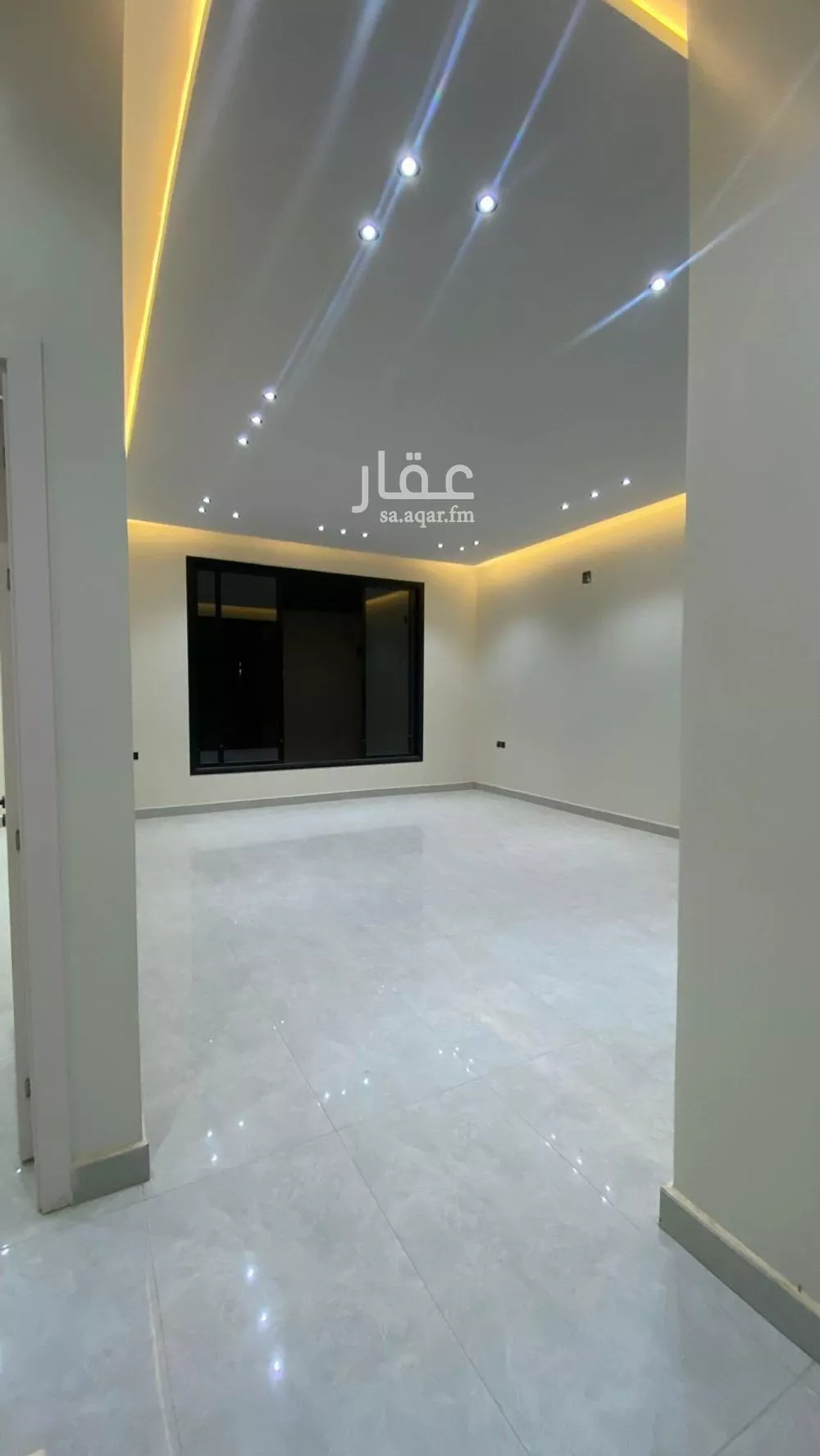 فيلا 4 غرف في الرمال 2