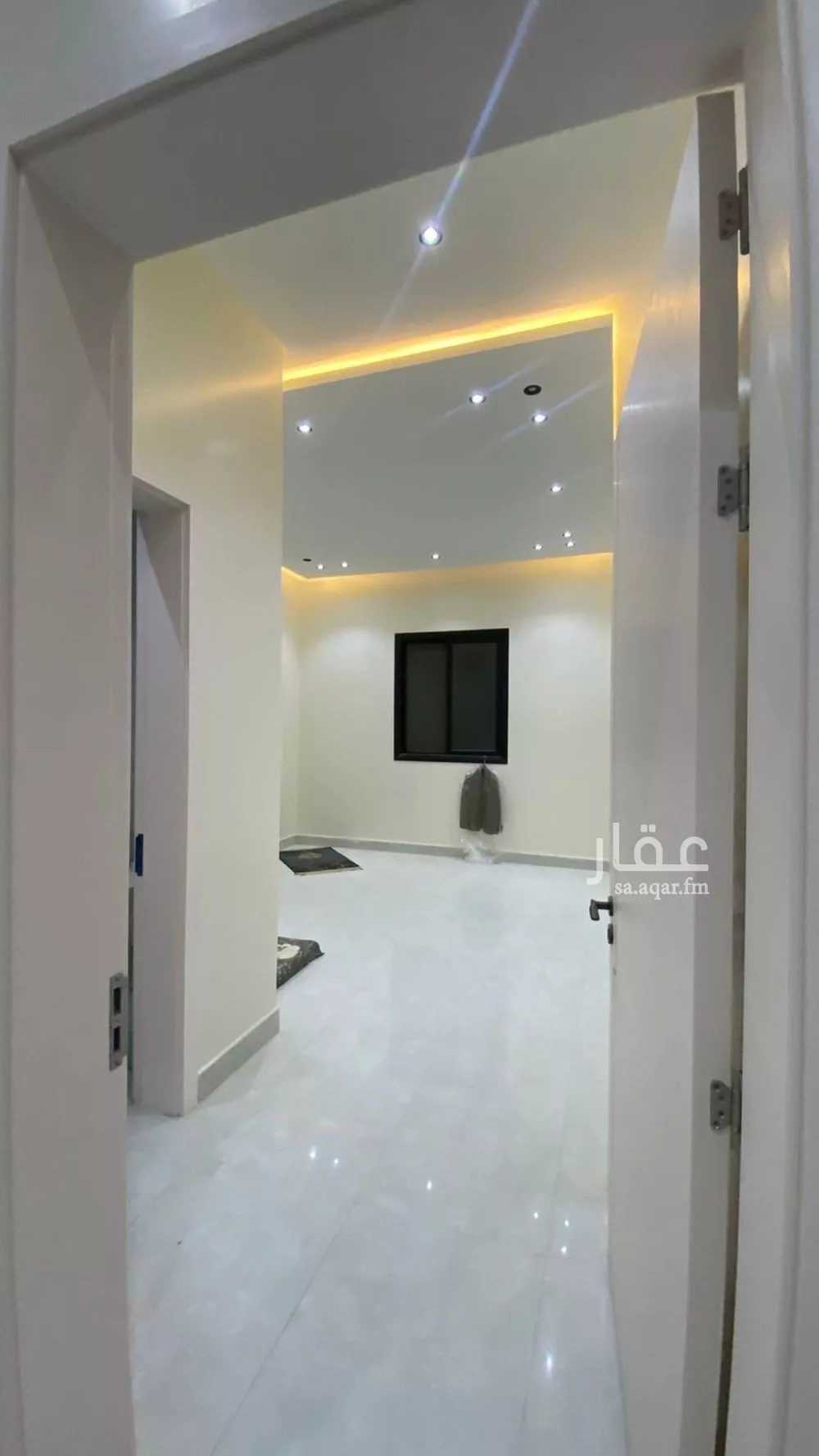 فيلا 4 غرف في الرمال 5