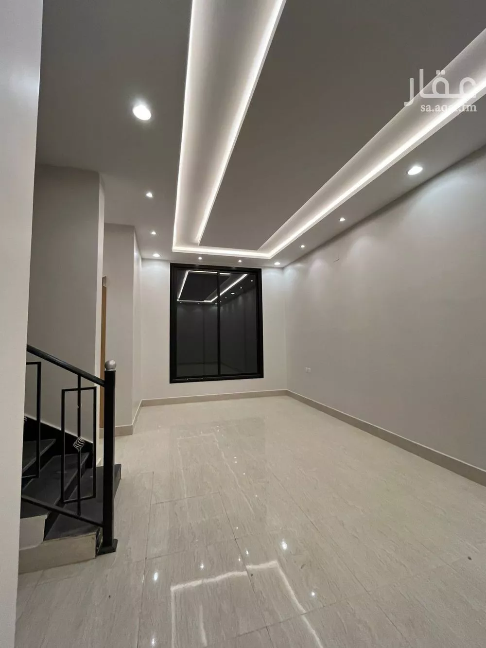 فيلا 8 غرف في الجنادرية 1