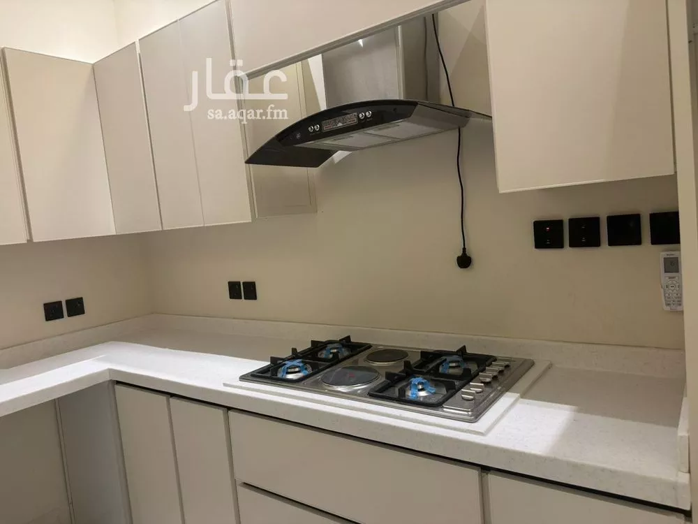 3 bedroom apartment in Al Rimal 1