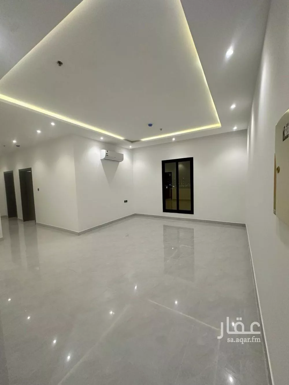 شقة 3 غرف في الرمال 2