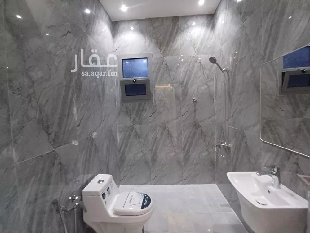 8 bedroom villa in Ash Sharq, Riyadh 6