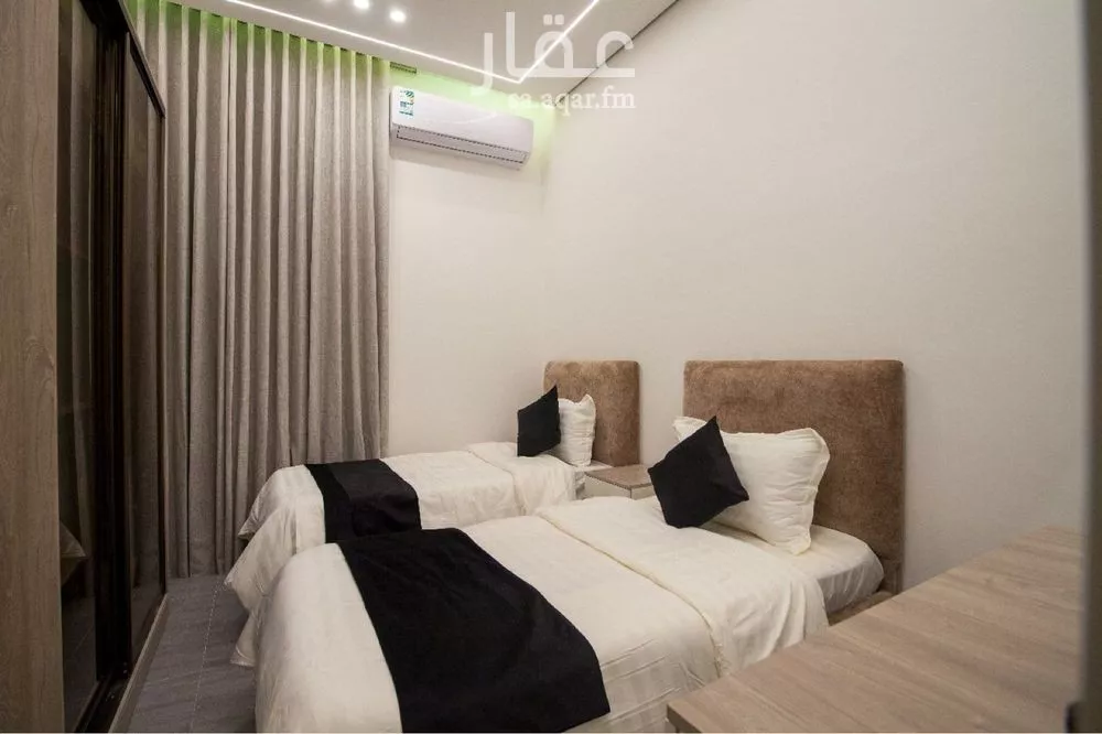 شقة 2 غرف في الرمال 5