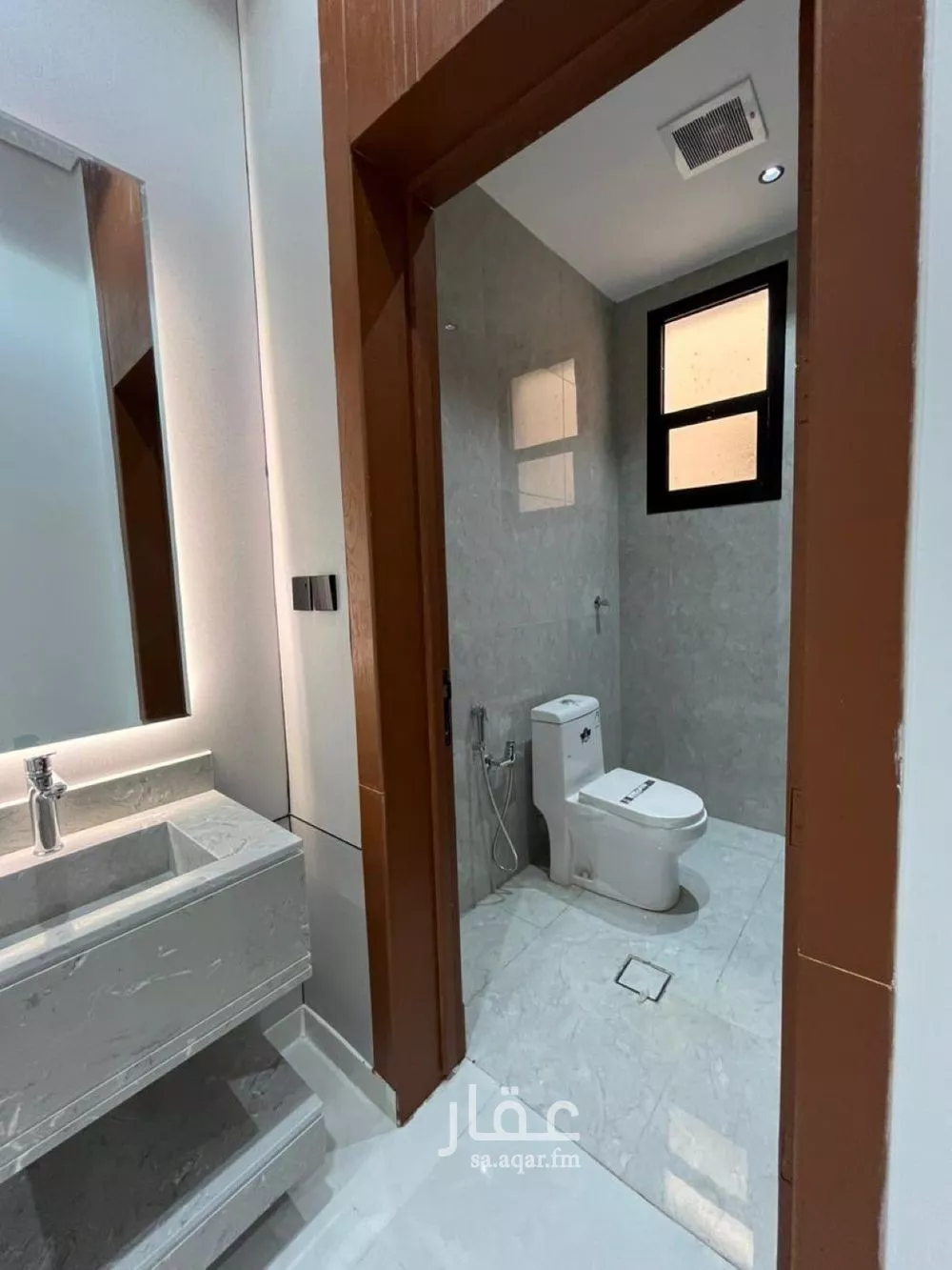 4 bedroom floor in Al Qadisiyah 1