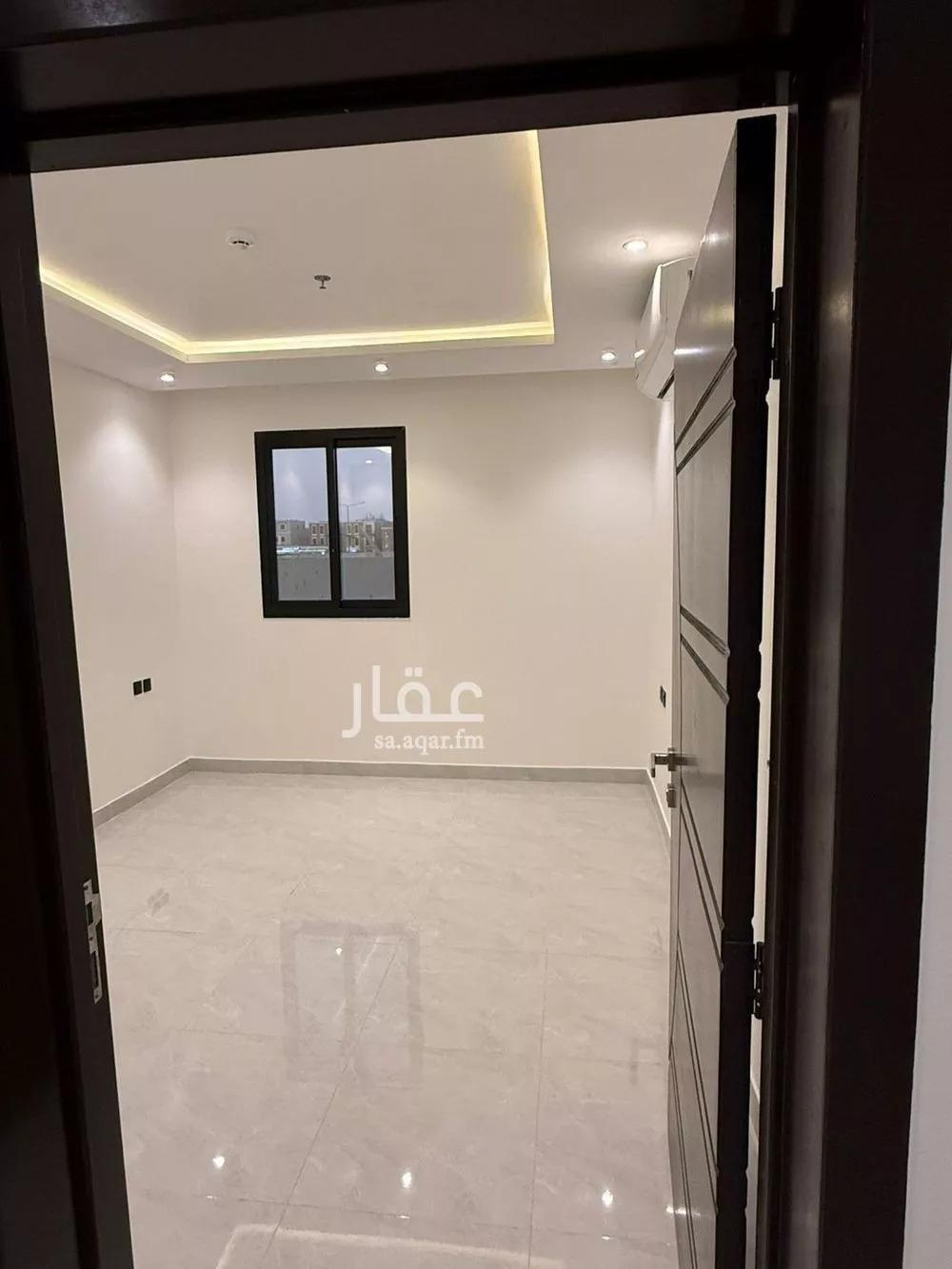 شقة 4 غرف في الرمال 1