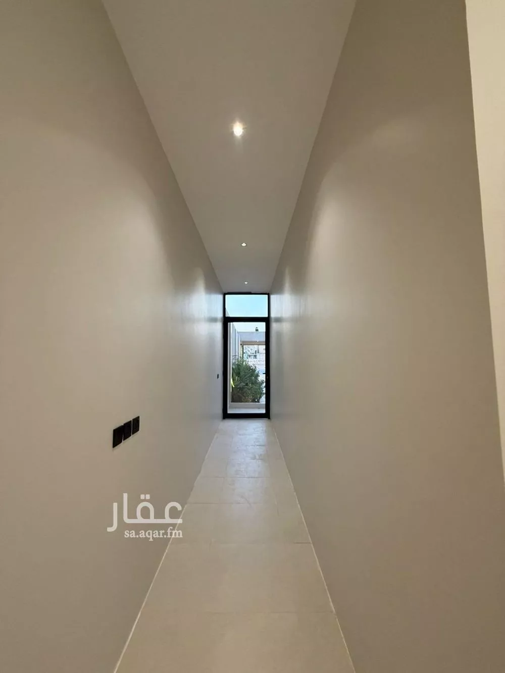 فيلا 8 غرف في المهدية 5