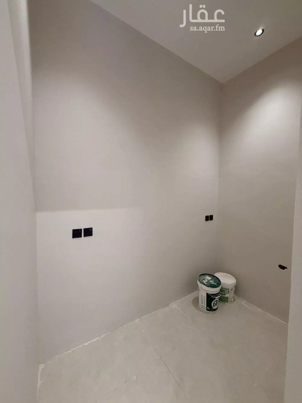 فيلا 7 غرف في المهدية 5