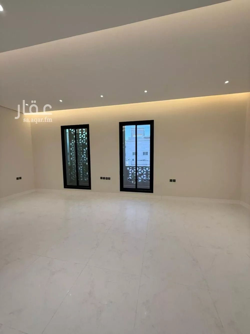 فيلا 7 غرف في المهدية 3