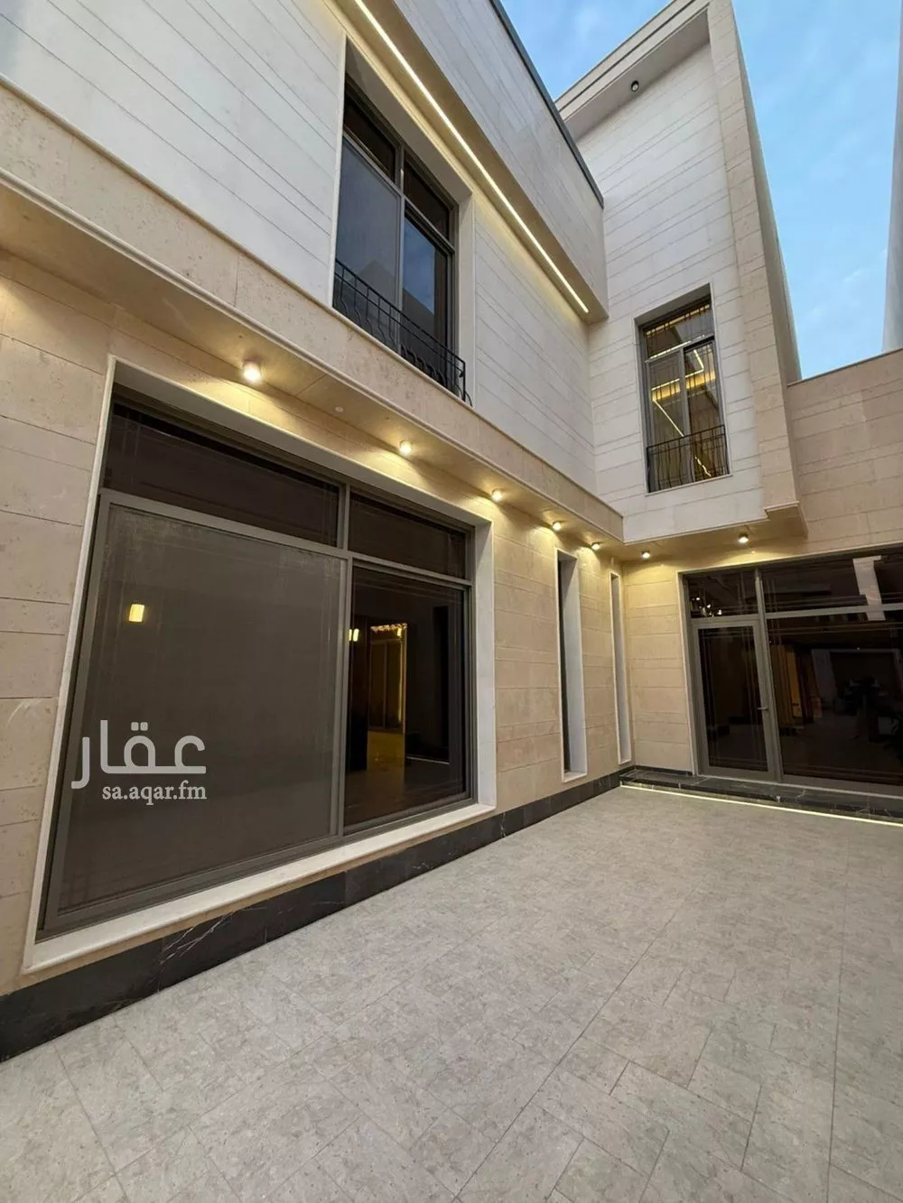 فيلا 7 غرف في المهدية 4