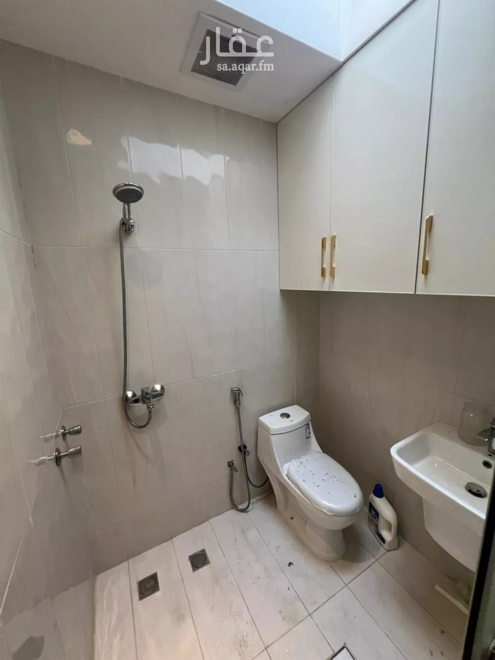 4 bedroom villa in Al Yasmin, Riyadh 6