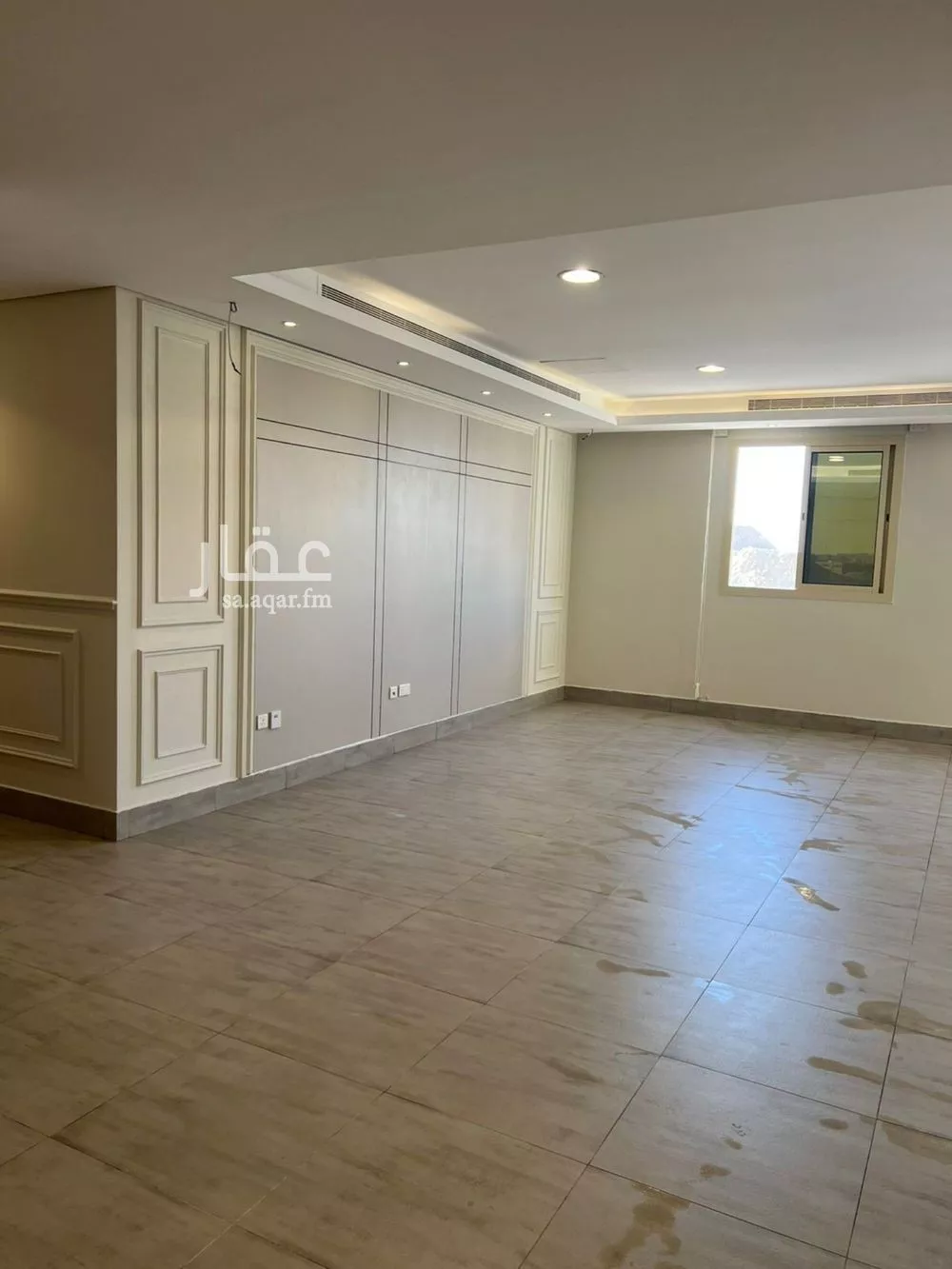 شقة 3 غرف في الملقا 5