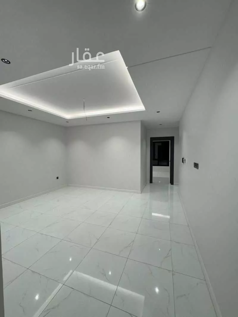 شقة 5 غرف في النزهة 5