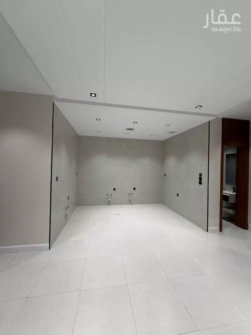 3 bedroom apartment in Al Salamah 5