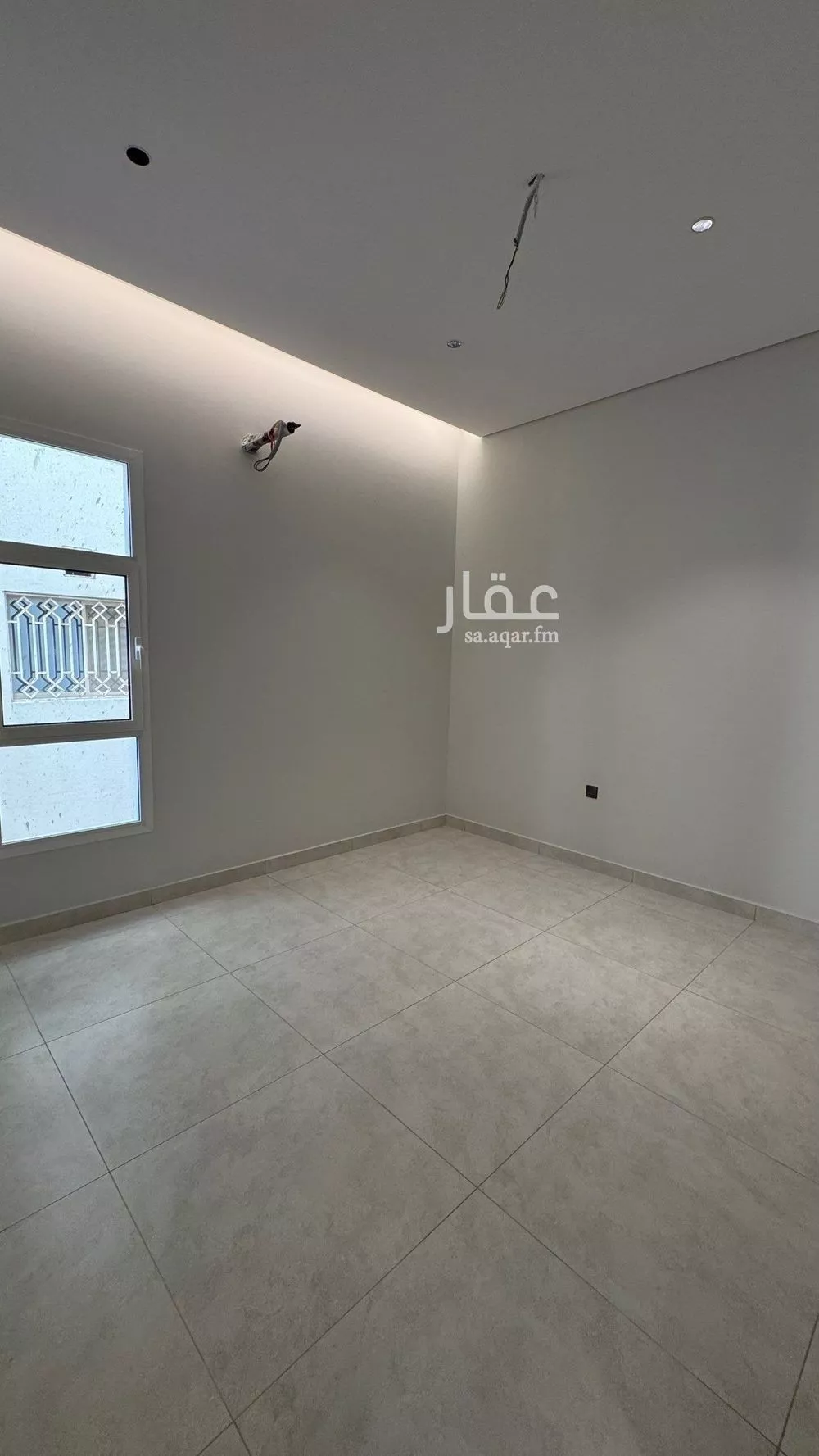 شقة 4 غرف في النعيم 5