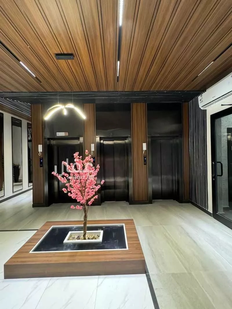 شقة 5 غرف في النزهة 3