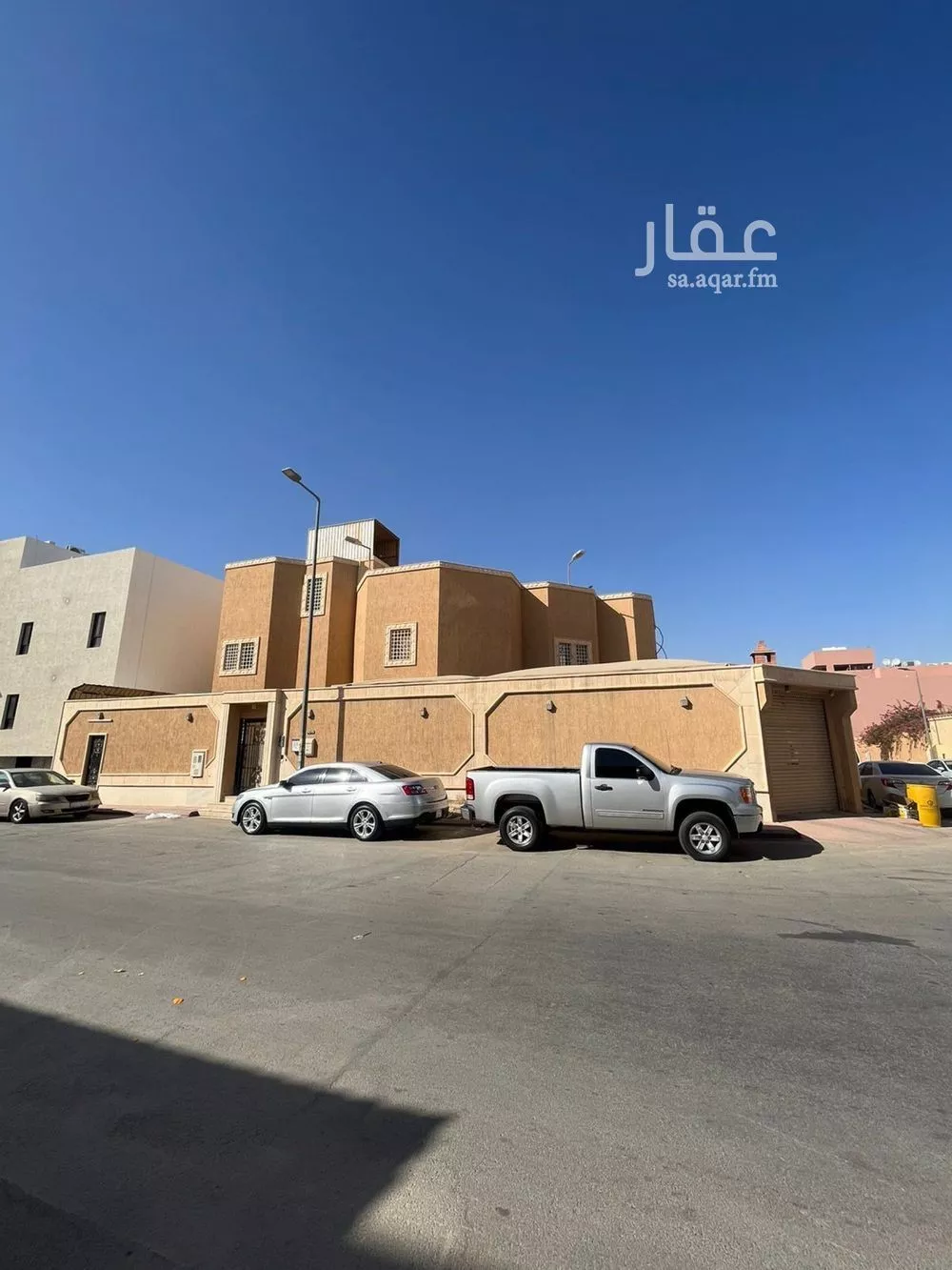 7 bedroom villa in Al Zahrah 3