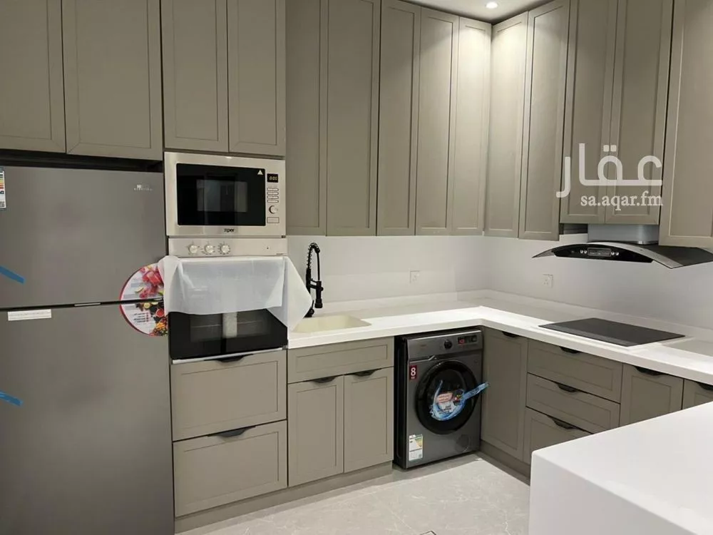 شقة 2 غرف في العارض 3