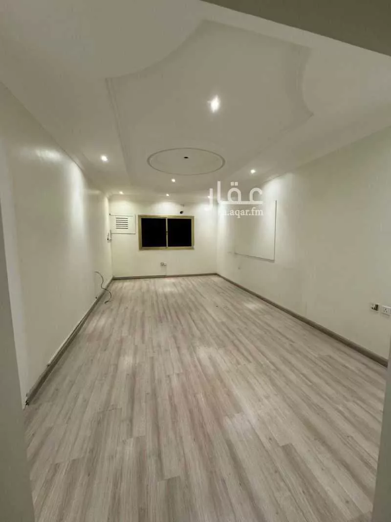 فيلا 10 غرف في العليا 3