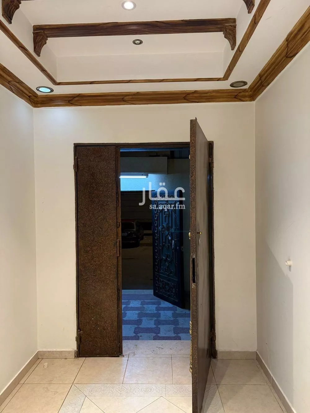 فيلا 7 غرف في العريجاء الغربية 3