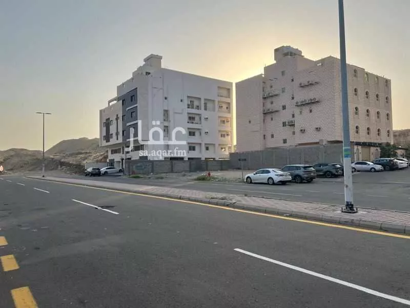 أرض 737 م² في الملك فهد 5