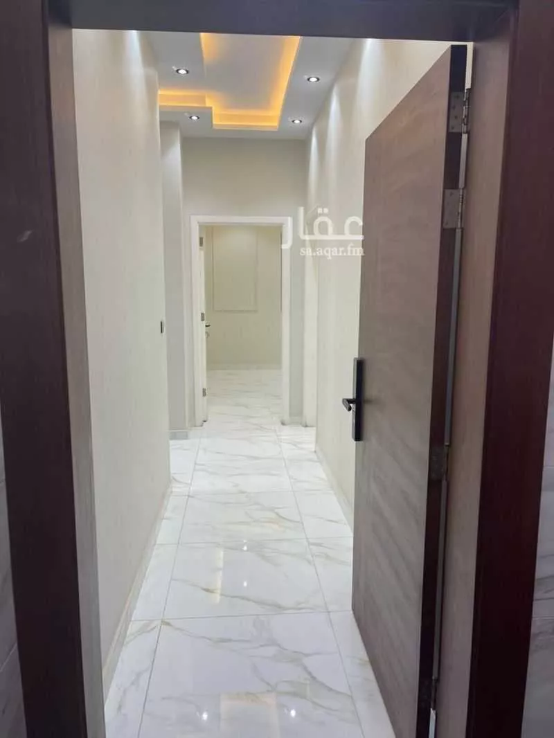 4 bedroom apartment in Al Aziziyah, Jeddah 5