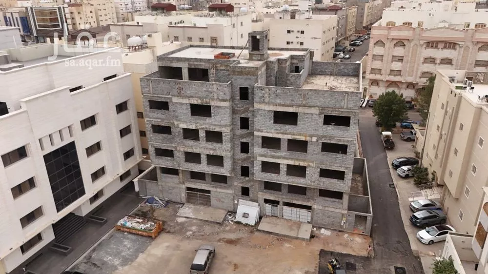 عمارة 684 م² في العريض 5