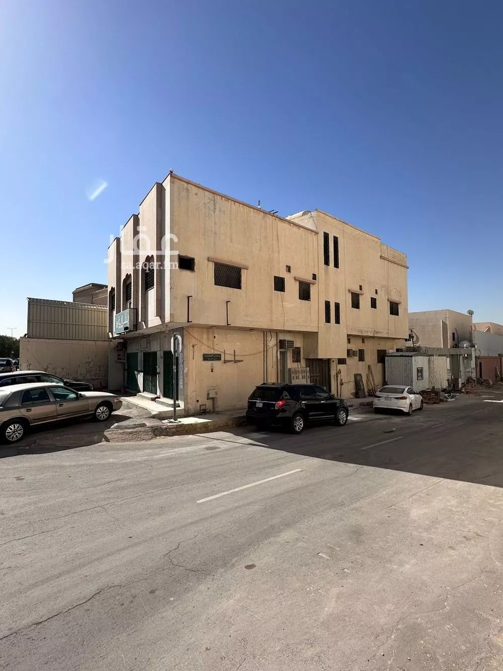 عمارة 393 م² في الربوة 2