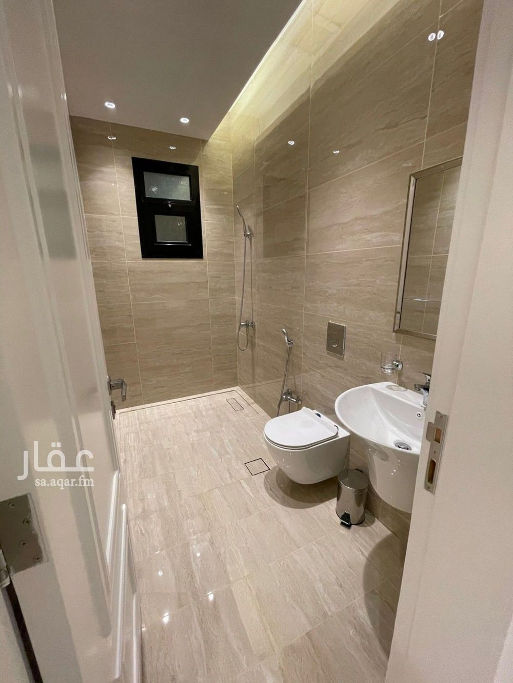 3 bedroom apartment in Al Wahah, Riyadh 6