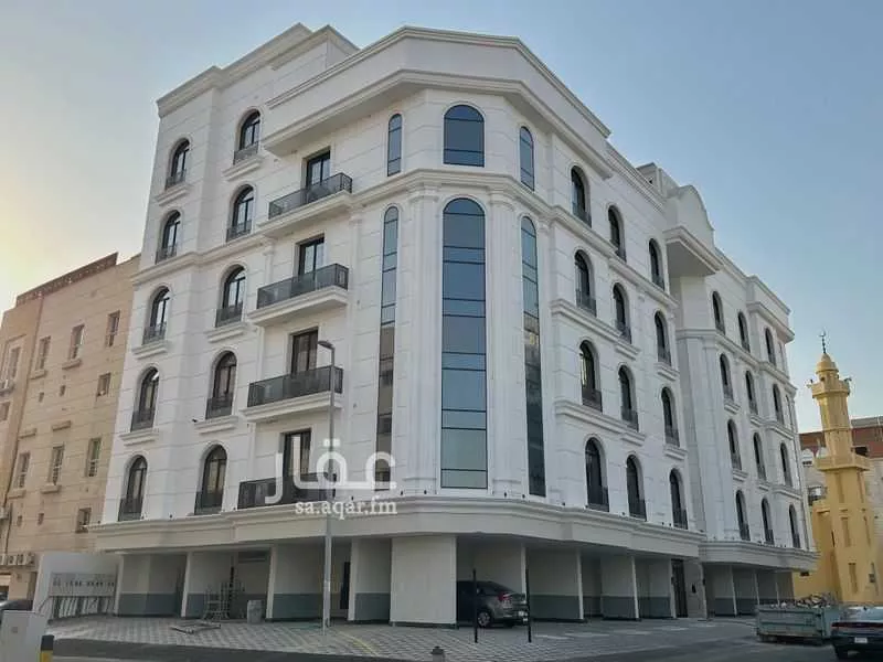 شقة 4 غرف في الروضة 1