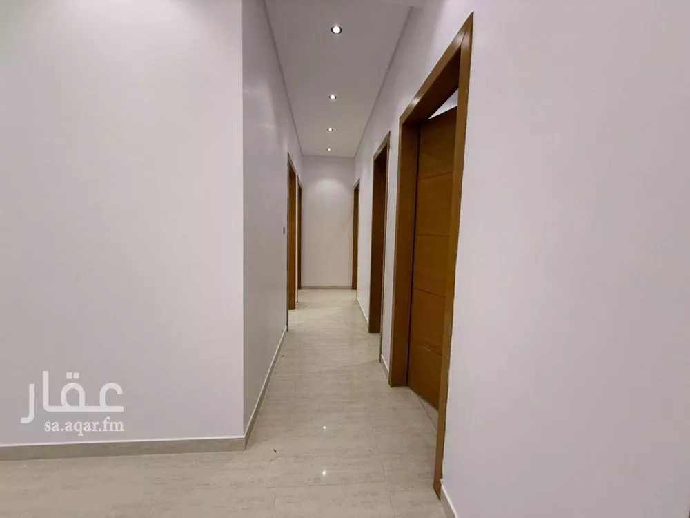 4 bedroom apartment in Ad Dar Al Baida, Riyadh 5