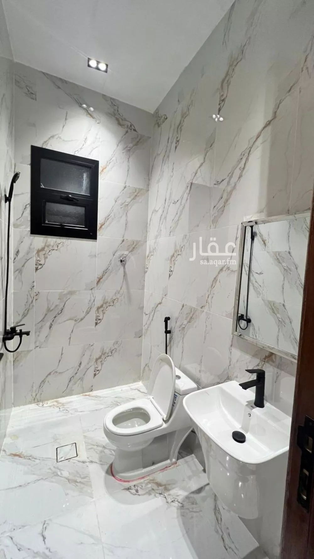 شقة 4 غرف في بدر 3