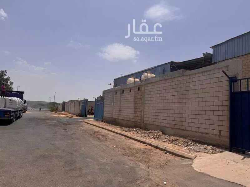 24233 sqm warehouse in Al Wadi 1