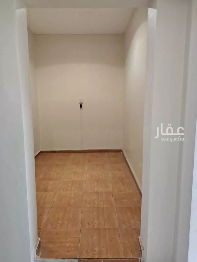 شقة 5 غرف في السيف 3