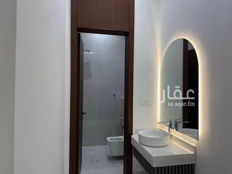 فيلا 7 غرف في الجنادرية 3