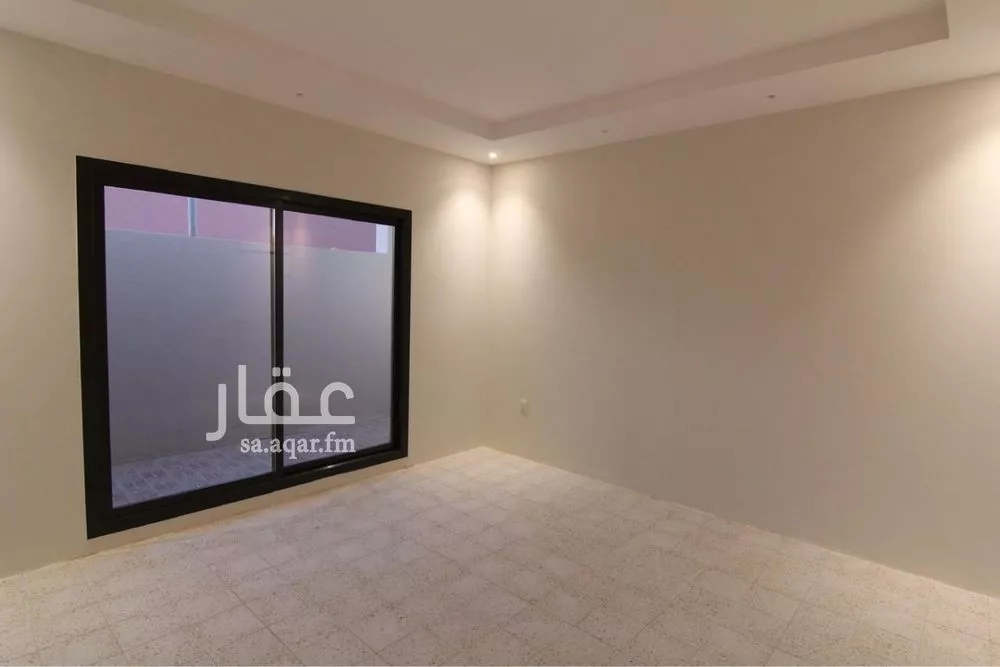 دور 4 غرف في العقيق 1