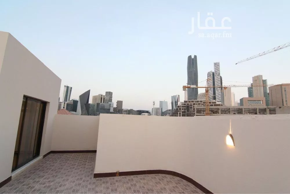 دور 4 غرف في العقيق 4