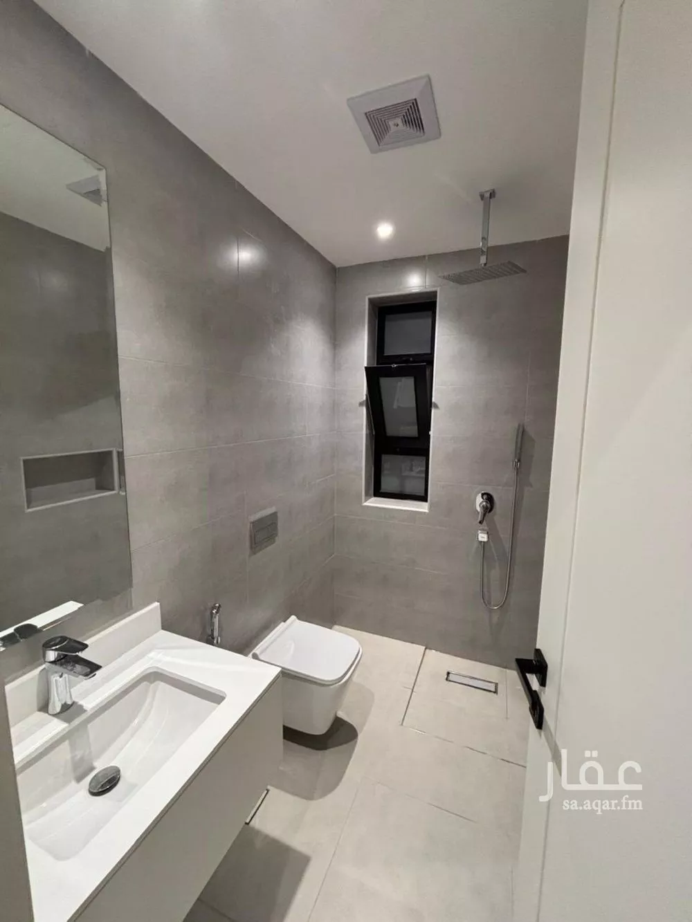 شقة 3 غرف في البحر، الدمام 9