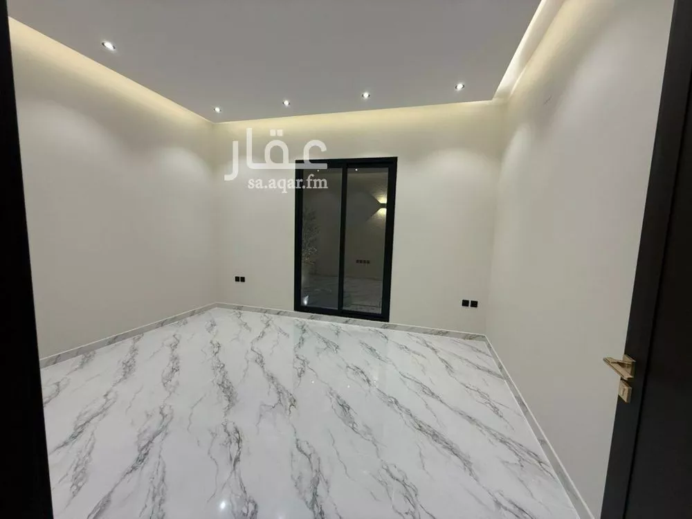 3 bedroom floor in As Suwaidi 5