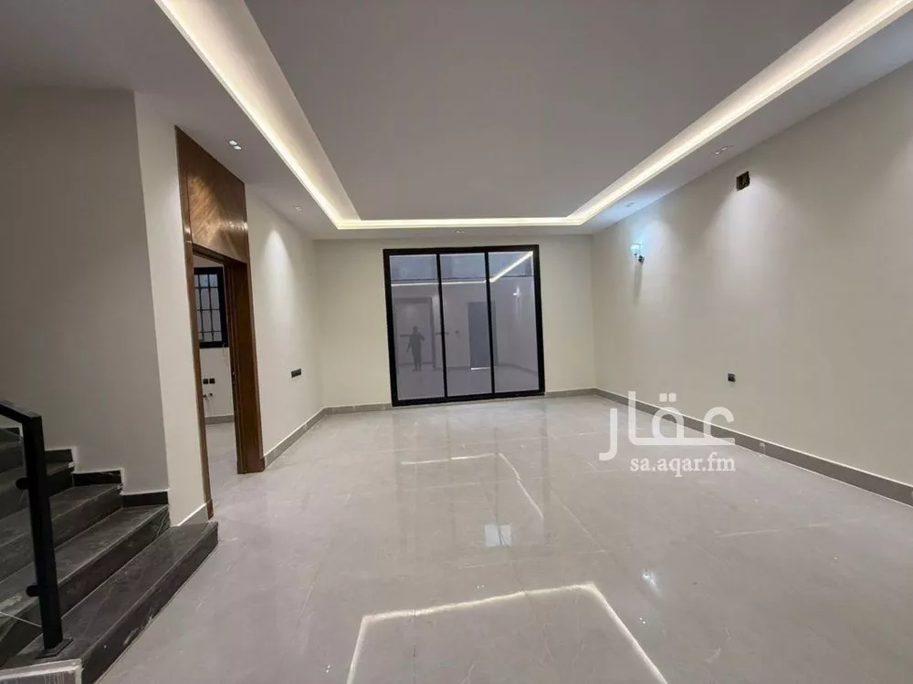 فيلا 5 غرف في طويق 3