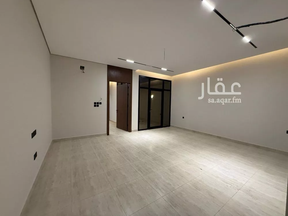 3 bedroom floor in Al Zahrah 5