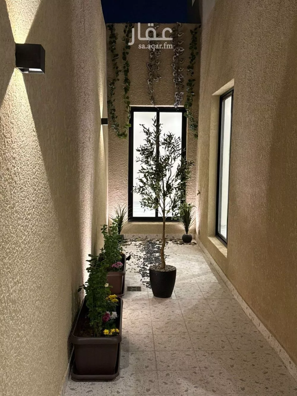 3 bedroom floor in As Suwaidi 2