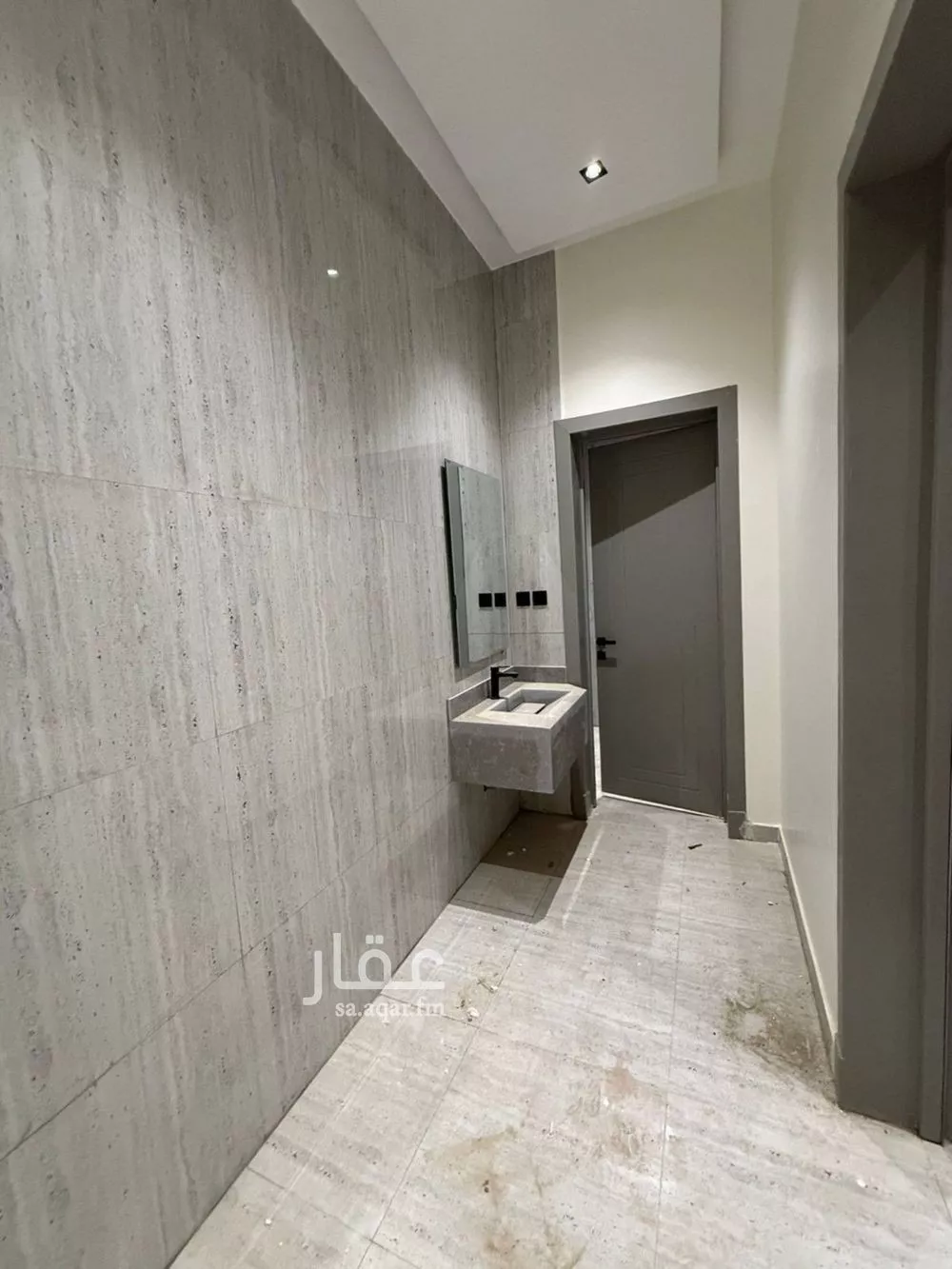 فيلا 5 غرف في طويق 5