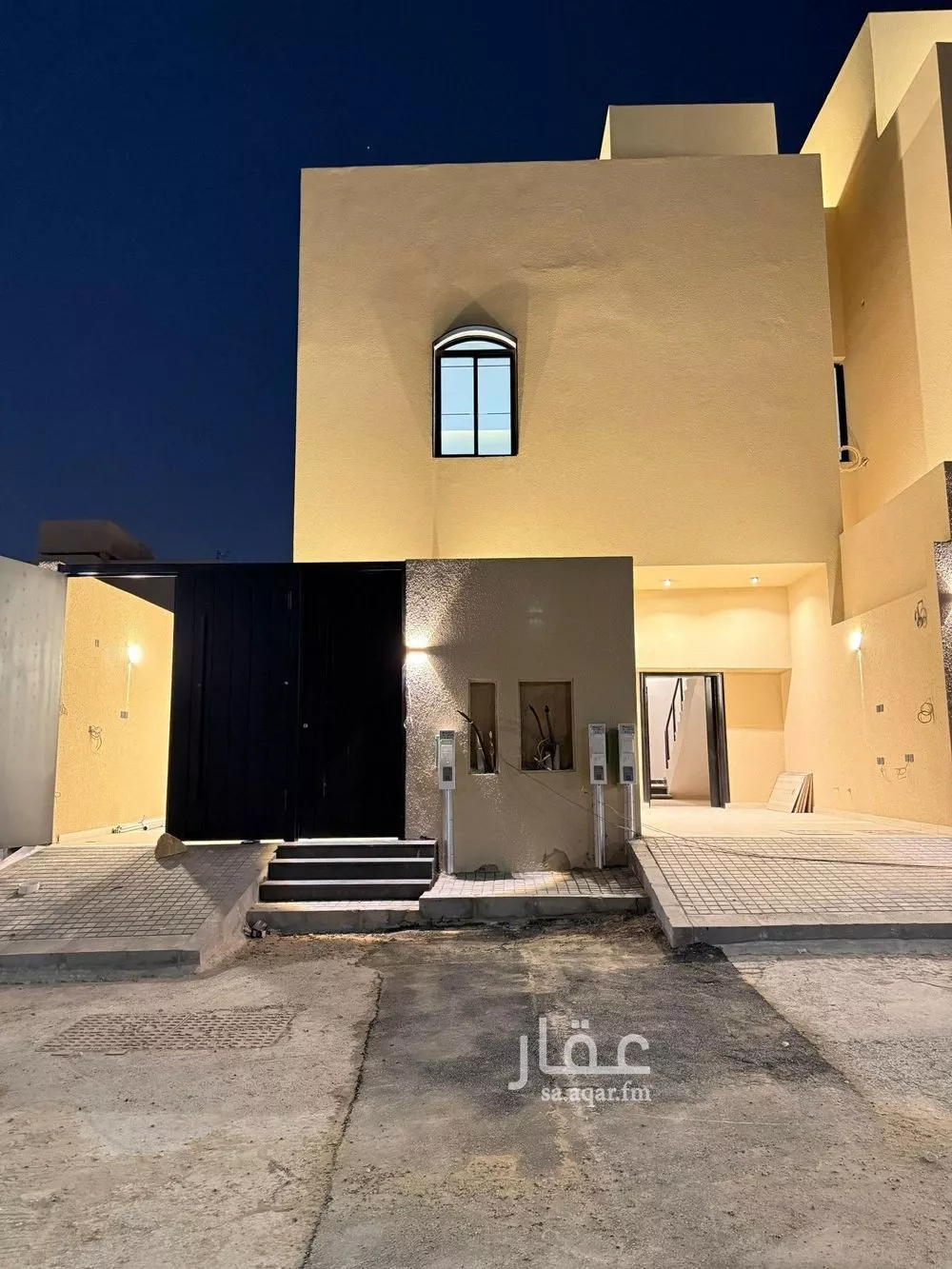 3 bedroom floor in Al Zahrah 1
