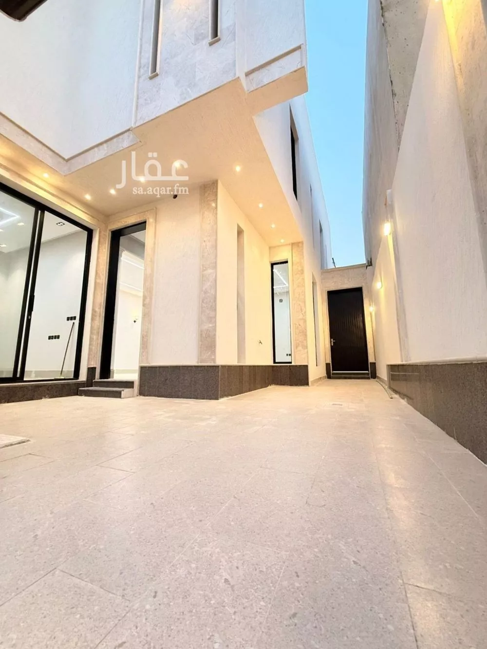 فيلا 6 غرف في العريجاء الغربية 1